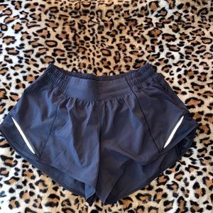 NWOT Hotty Hot short 2.5